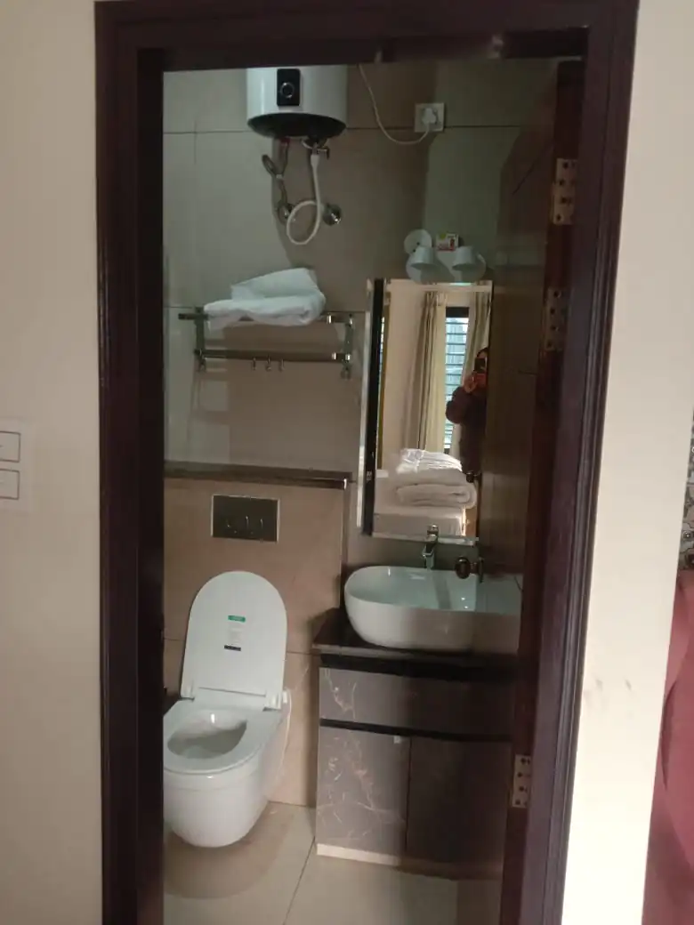 WhatsApp Image 2025-12-31 at 4.40.17 AM (2)