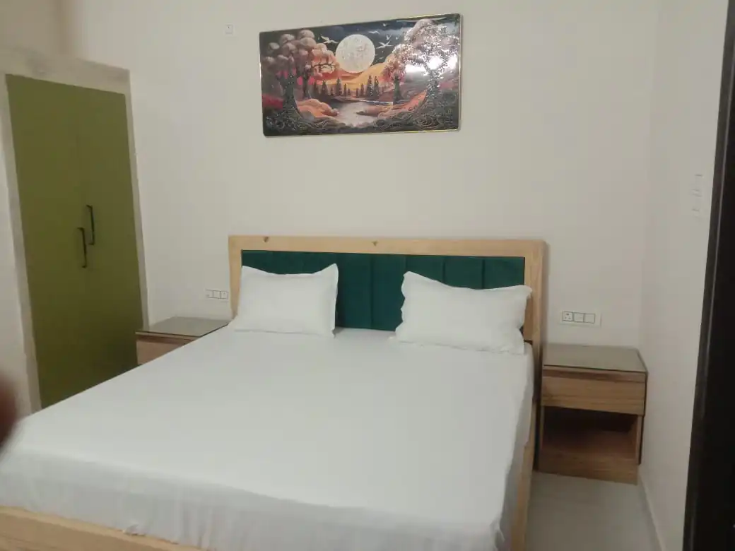 WhatsApp Image 2025-12-31 at 4.40.17 AM